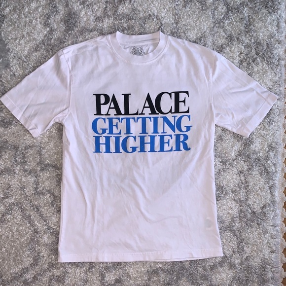 Palace Getting Higher T-Shirt - Picture 2 of 5